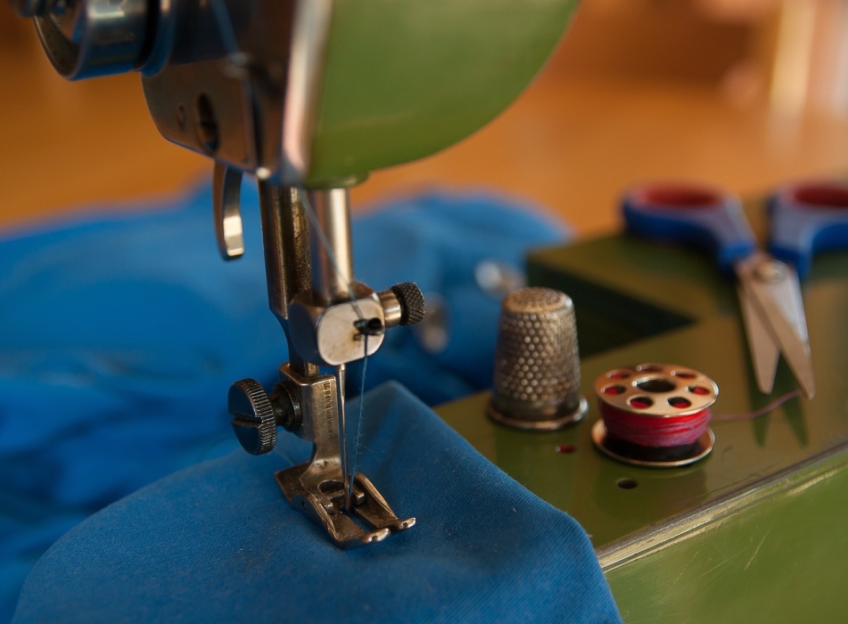 sewing-1896454-1280.jpg